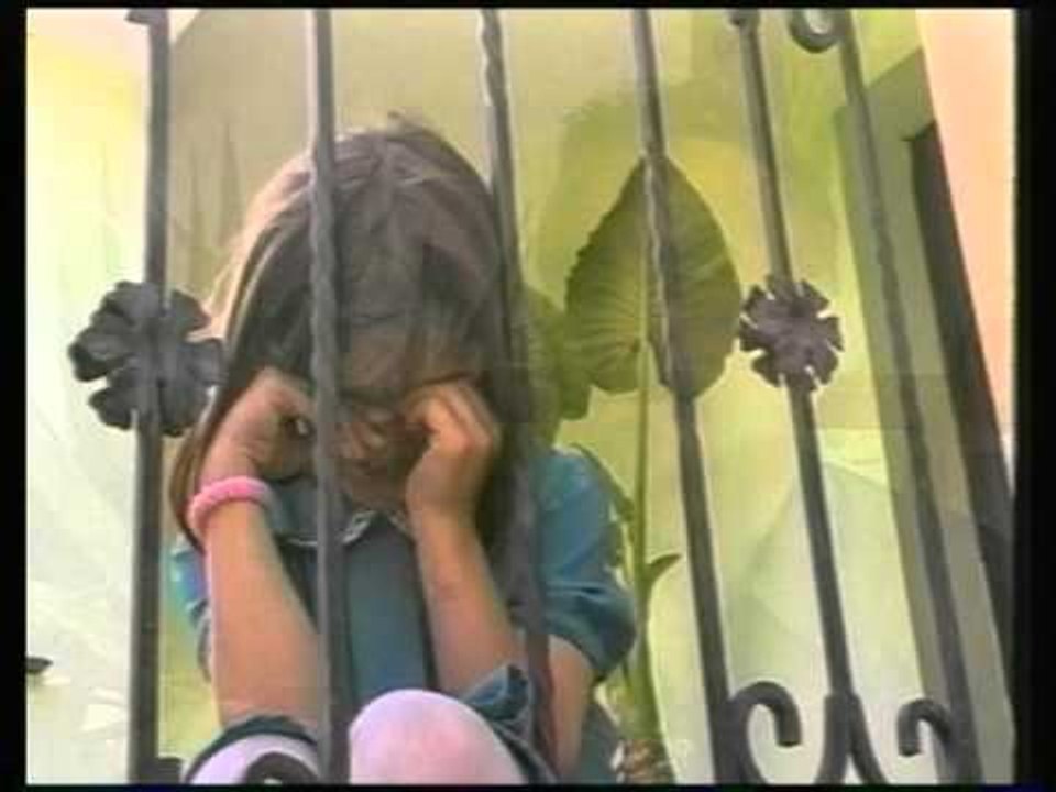 Gezim Ahmetaj - Lotet e saj kurre s'kam me I harrue (Official Video HD)