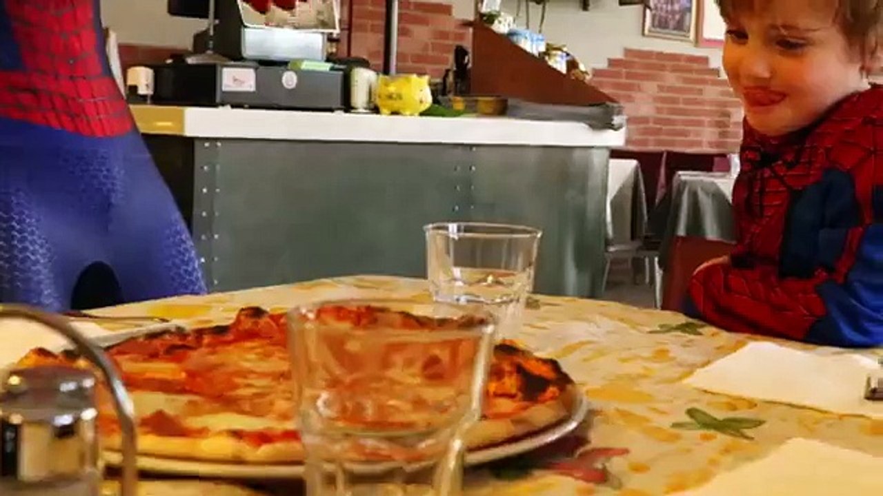 Spiderman vs Venom vs Pocahontas & Spiderkid - Pizza party in Real Life - Fun Superheroes Movie