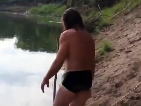 Приколы на рыбалке. Рыбалка на сома. Funny fishing videos.