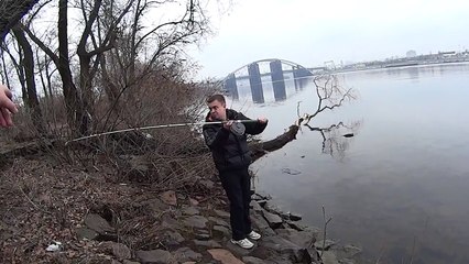 Прикол на рыбалке (1)