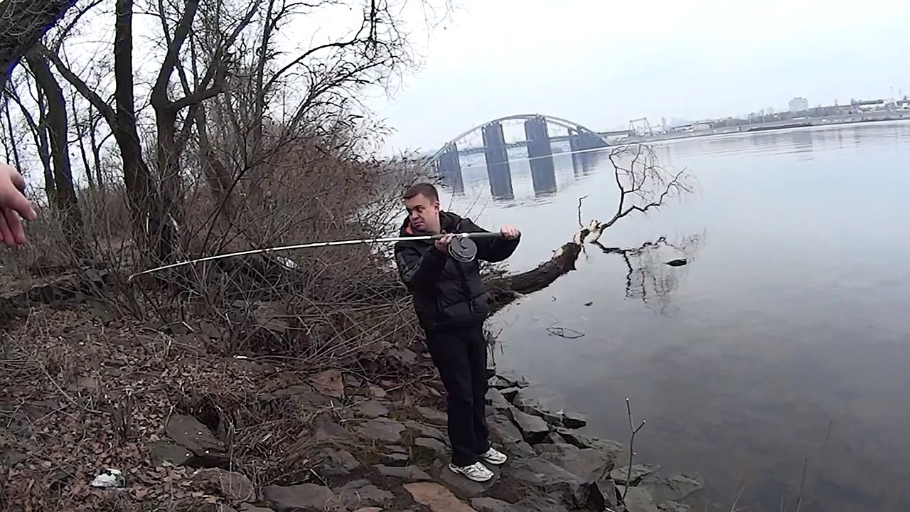 Прикол на рыбалке (1)