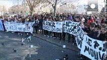 Francia: studenti in piazza contro la riforma del lavoro