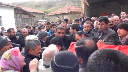 Çorum Ankara'daki Saldırıda Annesinin Karnında Ölen 6 Aylık Bebek Toprağa Verildi Ek