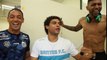 É muita resenha! Gabigol, Oliveira e Victor Ferraz tiram onda no vestiário com Vladmir