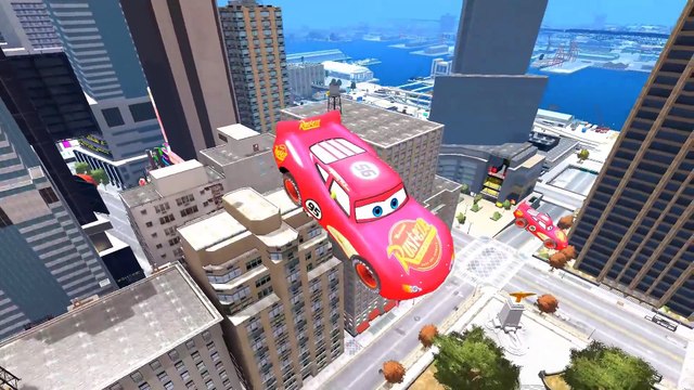 SPIDERMAN, HULK & 4 FLASH McQUEEN Disney Cars 2 Pixar Dessin animé, Bateau, Ambulance...