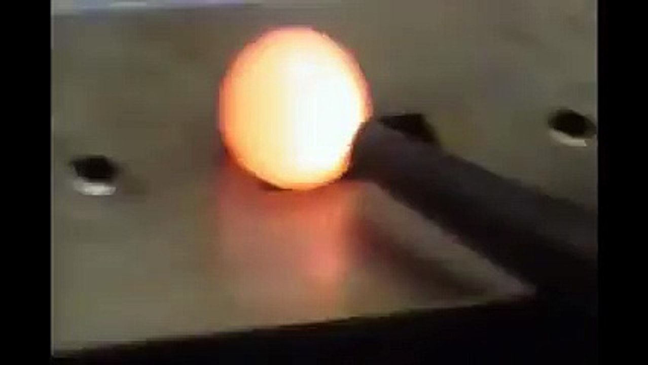 Kızgın Nikeli Suya Atarsanız Ne Olur Yok Böyle Bir Şey