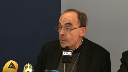 Pédophilie: le cardinal Barbarin fragilisé par une nouvelle affaire