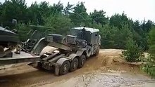 King Off Road Military Trailer.mov [Low, 360p]