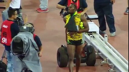 Kameraman Usain Bolt'u Biçti.. Yok Böyle Bir Şey