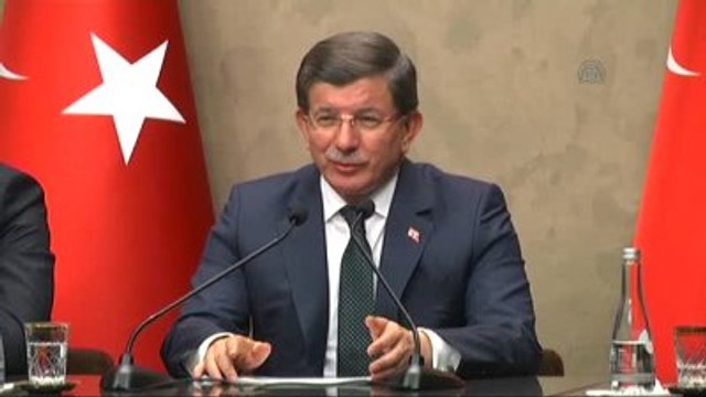 Davutoğlu: Türkiye'yi Bir Açık Göçmen Hapishanesi Haline Getirecek Hiçbir Teklife Pabuç Bırakmayız