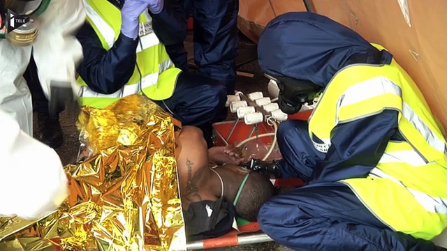 Simulation d'attaque chimique dans une fans zone avant l'Euro 2016