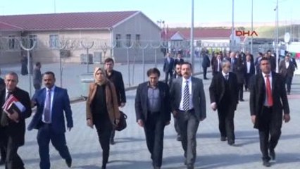 Gaziantep Hak-İş Genel Başkanı Arslan, Suriyelileri Ziyaret Etti