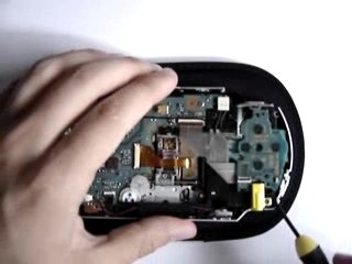 Demontage de la PSP 1 par jonas1prt (pspgen.com)