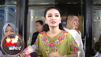 Dituding Hina Lambang Negara, Zaskia Gotik Diperkarakan - Hot Shot 18 Maret 2016