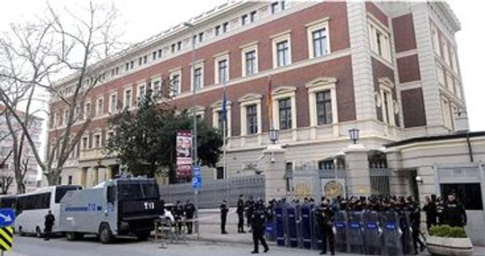 Almanya Başkonsolosluğu Bugün de Kapalı