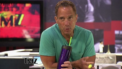 Arnold Schwarzenegger -- Back on the Hunt!