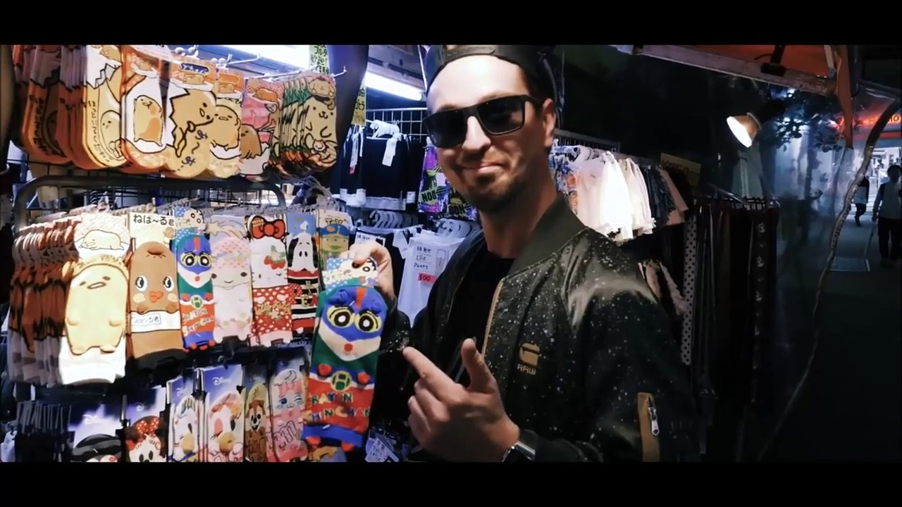 Robin Schulz - Sugar (On Tour in Asia 2015) (Lyric Video)