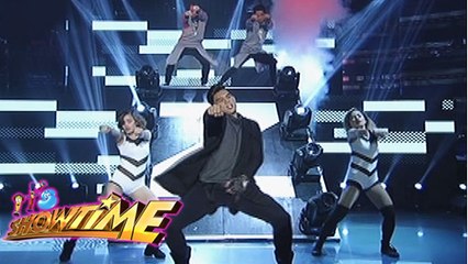 It's Showtime: Happy birthday, Zeus!