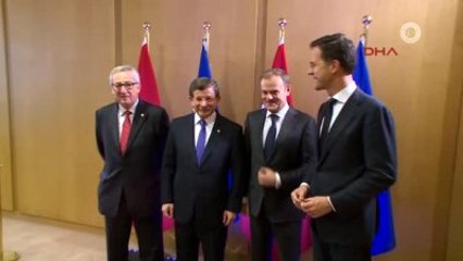 Davutoğlu, Tusk, Junker ve Rutte ile Kahvaltıda Biraraya Geldi