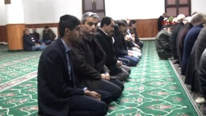 Adıyaman?da Cemaate Kuru Ekmek ve Çorba İkram Edildi