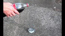 Cool Science Experiments you can do with Coca-Cola. 7 Simple Life Hacks with Coke at Home hd