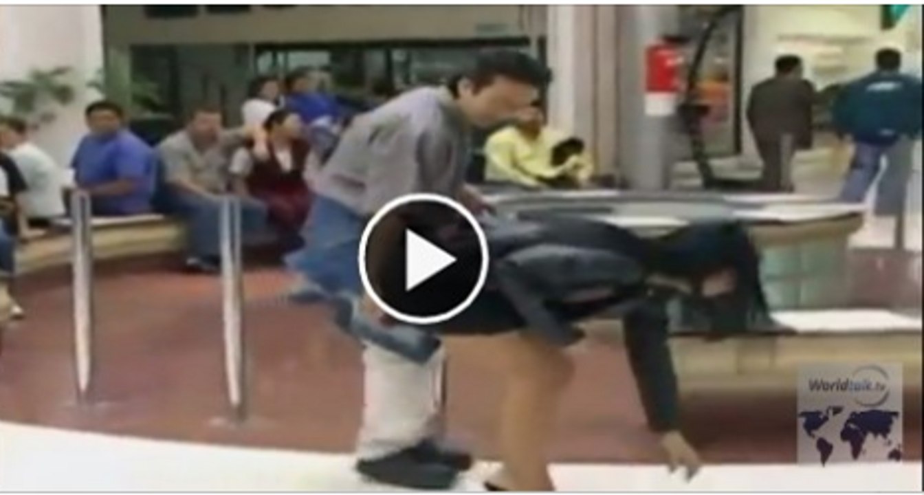 Extremely Funny Prank Act Watch Video