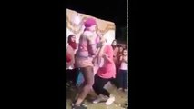 رقص بنات فى فرح شعبى فى الشارع - Egyption girls dance in street