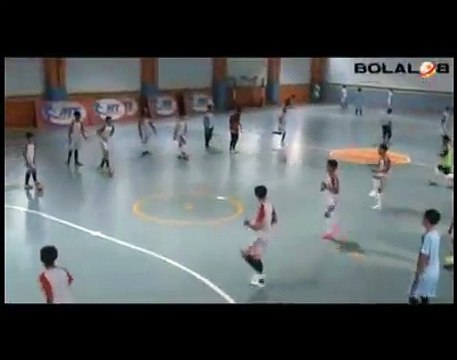 Traning Football sport,Berlatih main bola (News World)