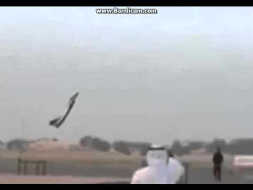 Amazing Pakistan Pilot Skills with JF-17 Thunder in Dubai-Top Funny Videos-Top Prank Videos-Top Vines Videos-Viral Video-Funny Fails