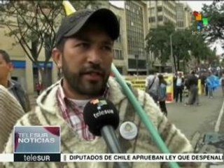 Colombianos marchan contra las políticas neoliberales del gobierno