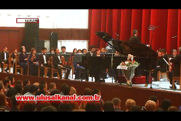 Özgür Ünaldı Sergey Rahmaninov ve Çaykovski'nin eserlerini seslendirdi