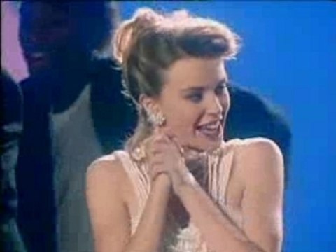 Kylie Minogue - Wouldn't Change A Thing