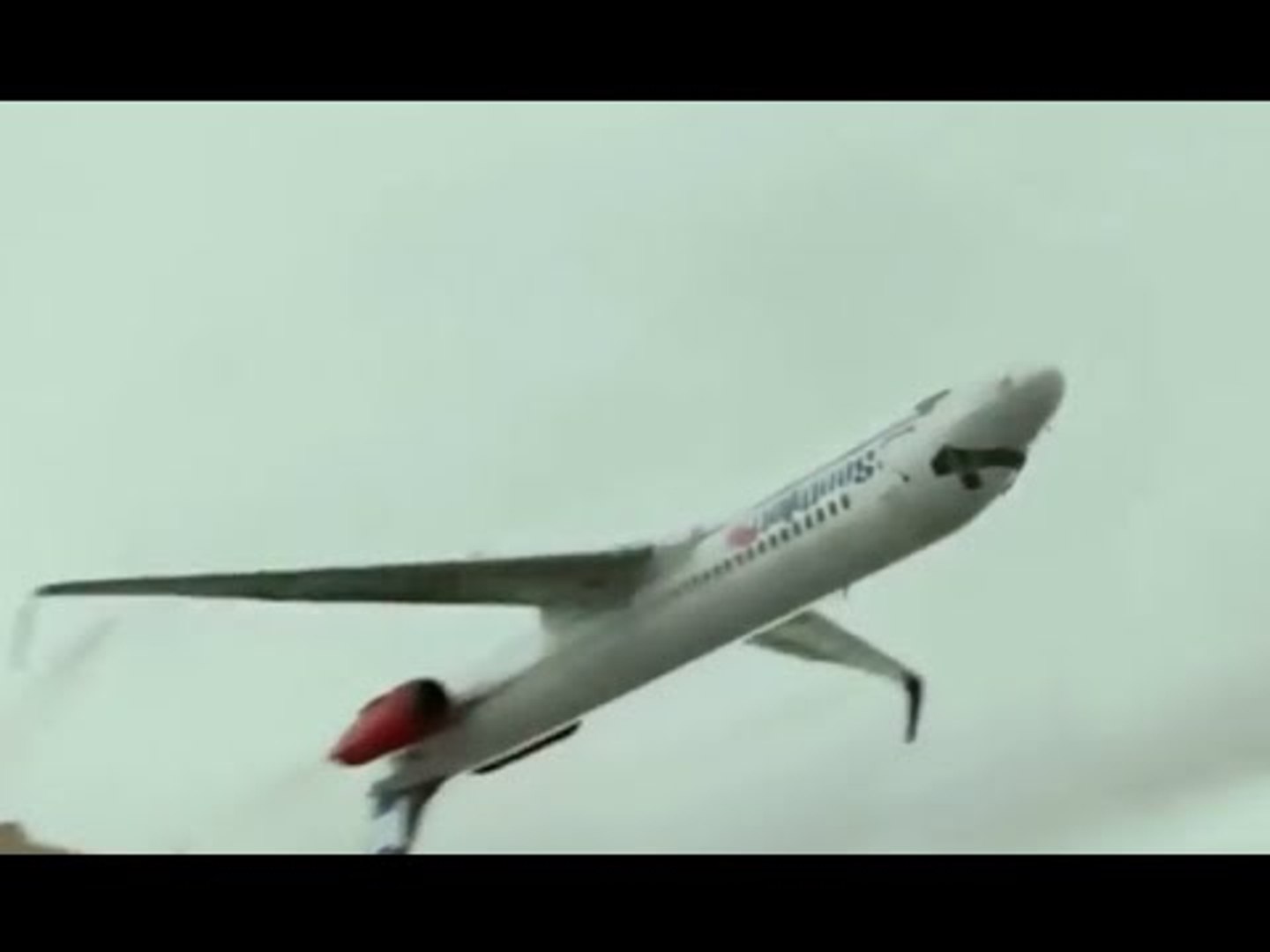 ⁣Crash Landing - Flight -Top Funny Videos-Top Prank Videos-Top Vines Videos-Viral Video-Funny Fails