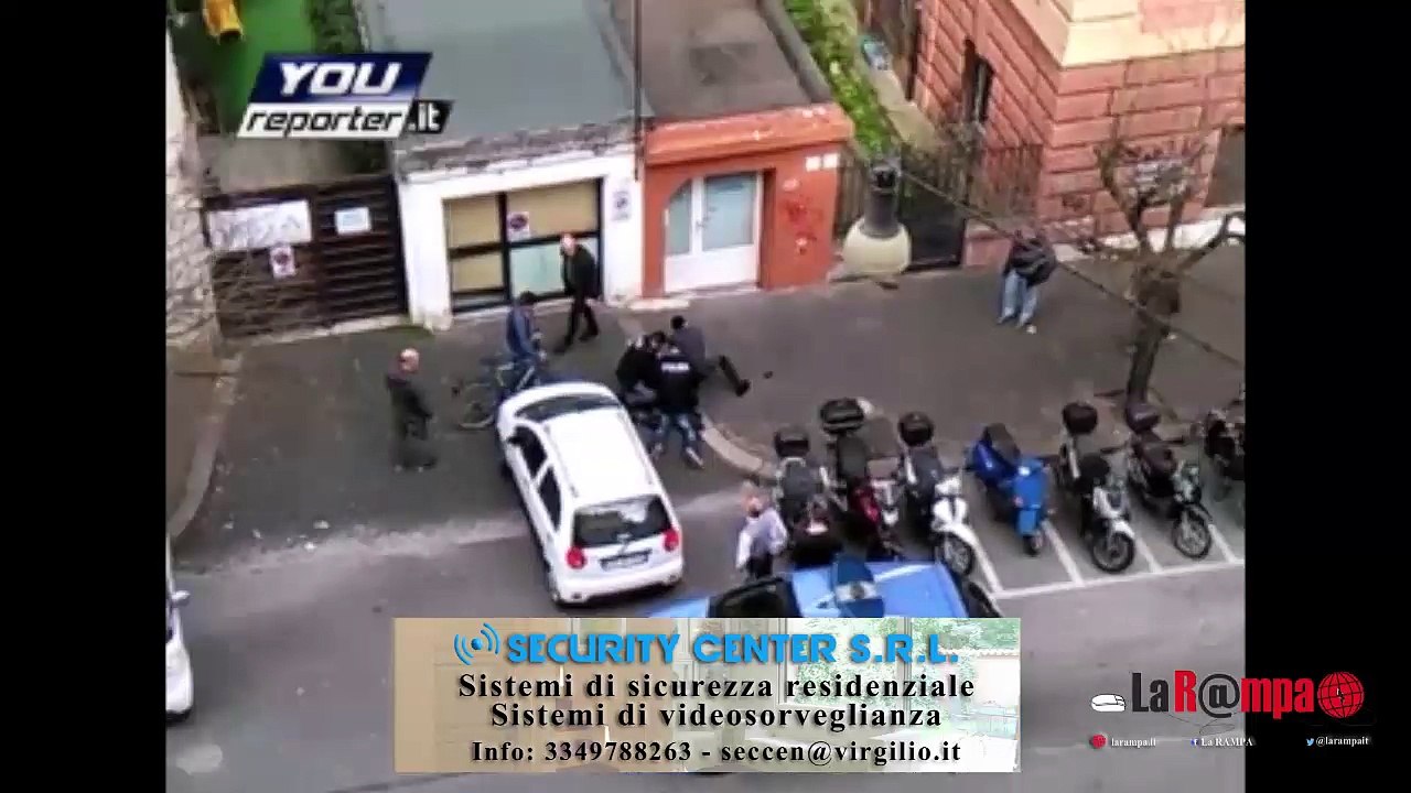 Roma. Rocambolesco arresto di uno scippatore: ci vogliono 6 volanti