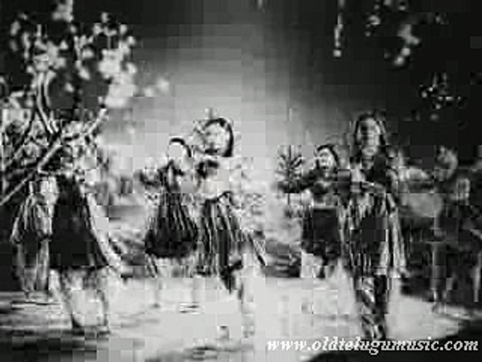 Old Telugu Music Madhu Patra Nimpavoyi song in Illarikam