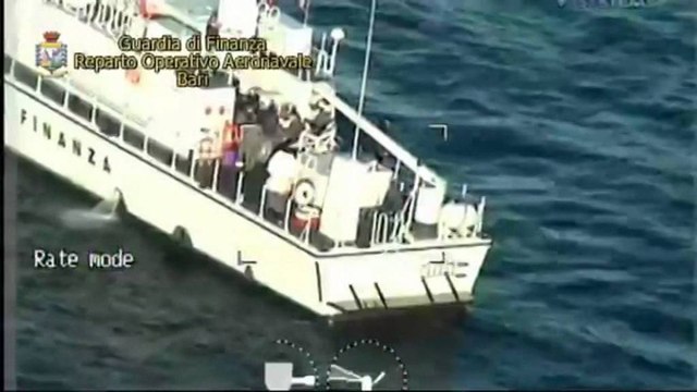 KAPET PAS NJE NDJEKJE TE GJATE NJE GOMONE ME 700 KG KANABIS NE BRIGJET ITALIANE LAJM