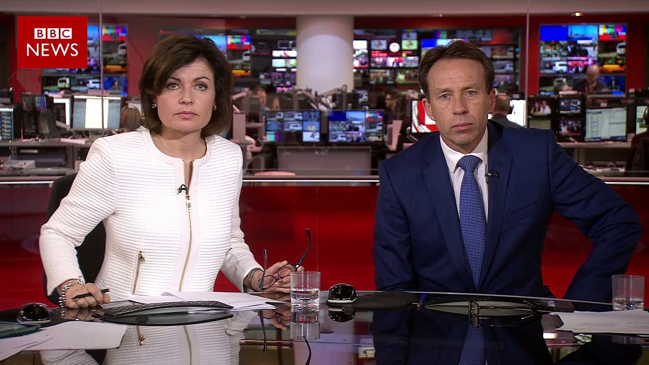 Paris suspect Salah Abdeslam  'arrested' in Brussels - BBC News