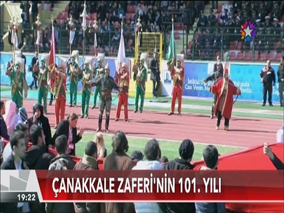 Çanakkale Zaferinin 101. Yılında Türk yıldızları Şehitlerin isimleriyle gösteri yaptı