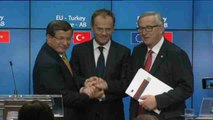 La UE y Turquía llegan a un acuerdo para gestionar la crisis migratoria