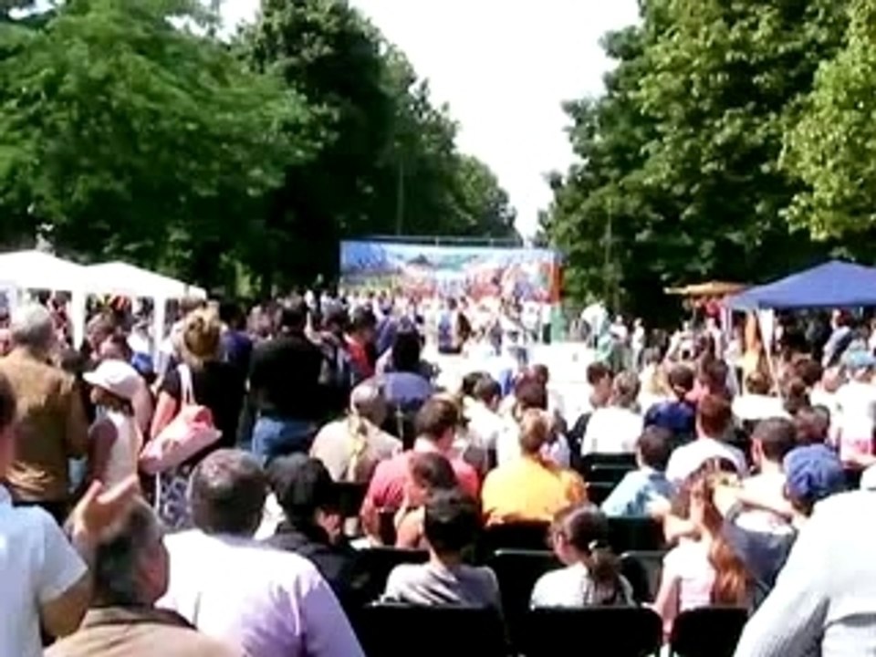 et voici la deuxième partie de la kermesse...