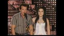MTV VMAs | Amy Lee and John Mellencamp Introduce OutKast (09-09-2004)