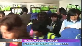 TVMUNDO Arequipa: Trabajadores del distrito de Mariano Melgar realizaron plantón