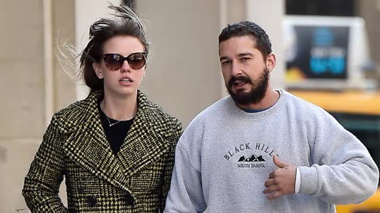 Shia LaBeouf y Mia Goth están comprometidos