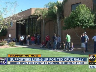 Supporters lining up for Ted Cruz rally