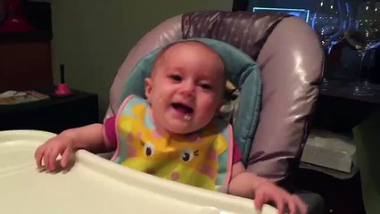 Baby Can’t Stop Laughing At Dad’s Asparagus Fail