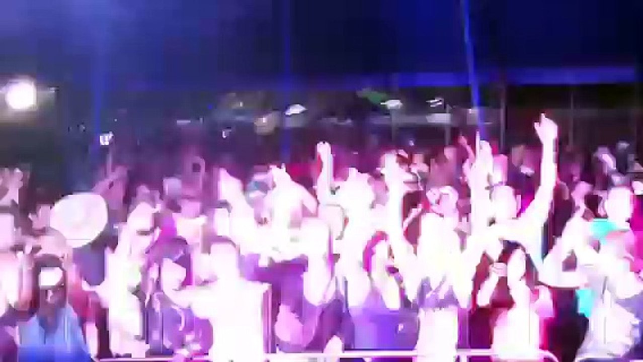 Nero promises - DJ Paul Marshman mash up at stereosonic