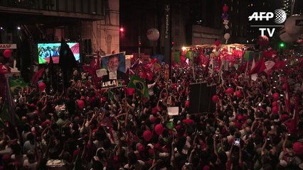 Lula pede apoio a Dilma