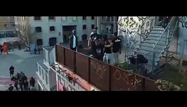 Guirri Mafia - Pleins De Flow (Clip Officiel)