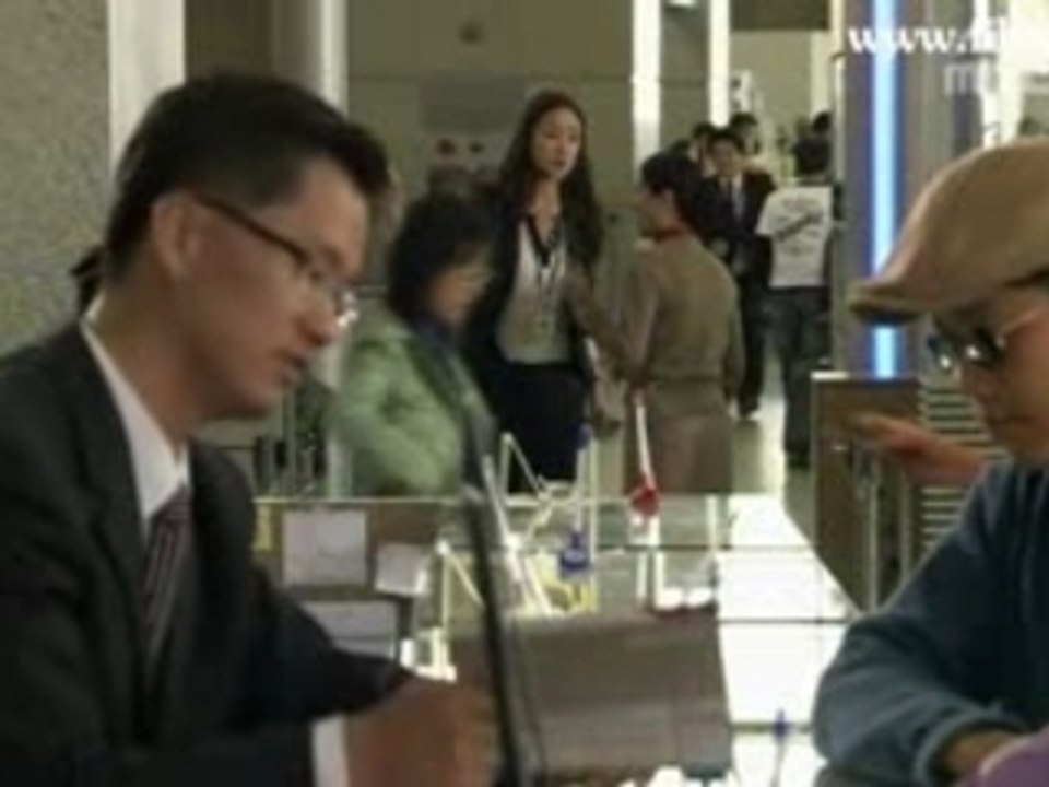 Film4vn.us-Thanhphotrenkhong_04.00
