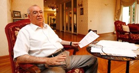 Ölen Halis Toprak'ın Kızları Babalarının Vasiyetin İptalini İstedi